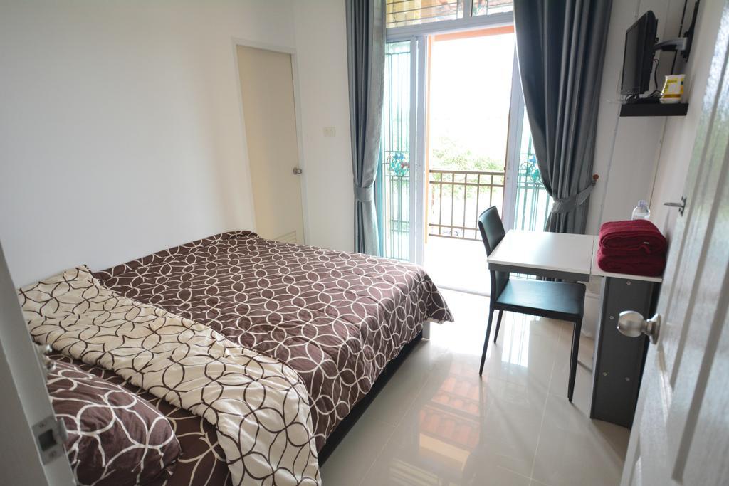 Jc Guesthouse @ Suratthani Airport Surat Thani Eksteriør bilde