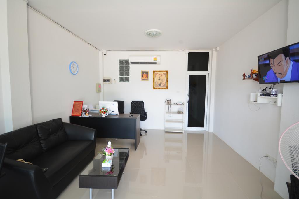Jc Guesthouse @ Suratthani Airport Surat Thani Eksteriør bilde
