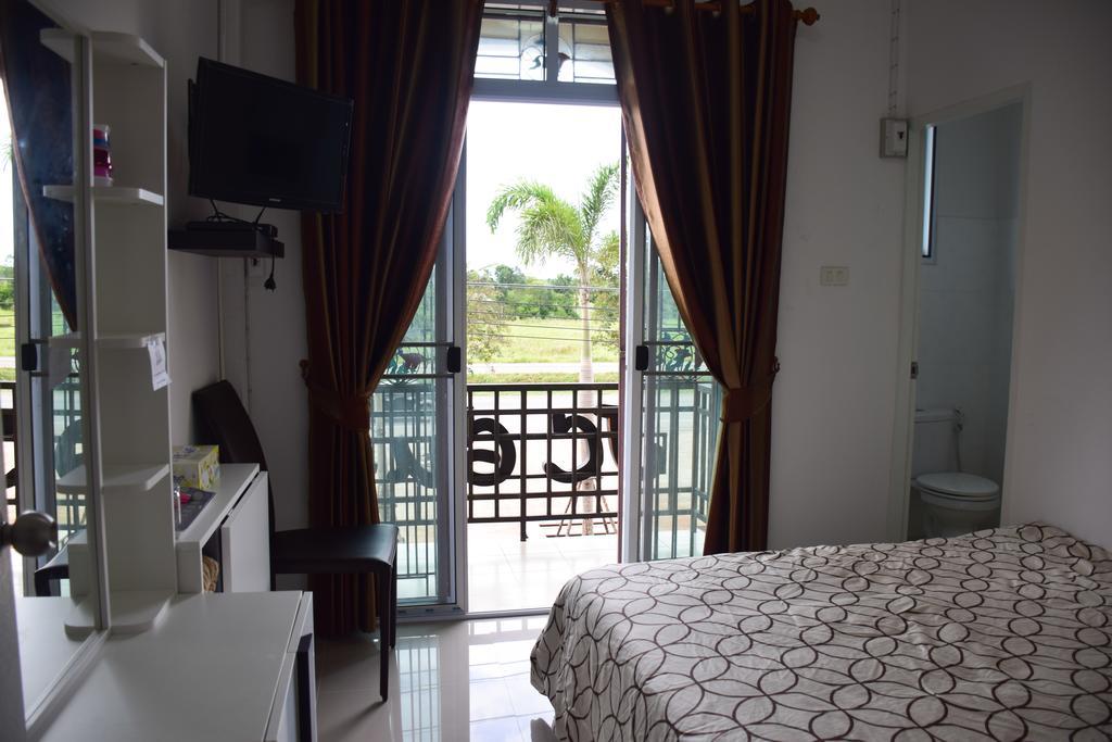 Jc Guesthouse @ Suratthani Airport Surat Thani Eksteriør bilde
